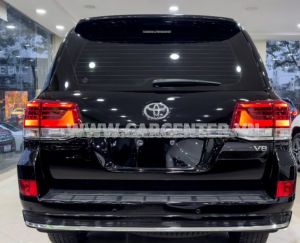 Xe Toyota Land Cruiser 4.6 V8 2019