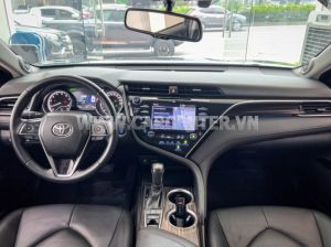 Xe Toyota Camry 2.5Q 2019