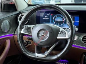 Xe Mercedes Benz E300 AMG 2016