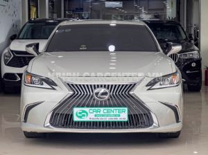 Xe Lexus ES 250 2018