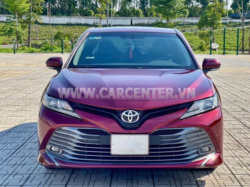 Toyota Camry 2.0G