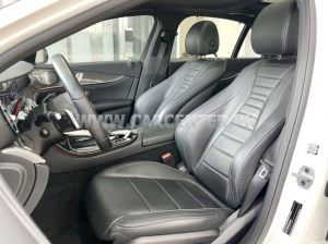 Xe Mercedes Benz E300 AMG 2019