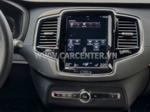 Xe Volvo XC90 Recharge T8 AWD 2021