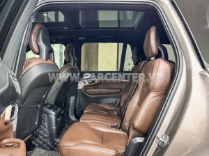 Xe Volvo XC90 Recharge T8 AWD 2021