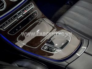 Xe Mercedes Benz E200 Exclusive 2021