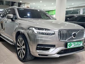 Xe Volvo XC90 Recharge T8 AWD 2021