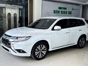 Xe Mitsubishi Outlander 2.0 CVT 2023