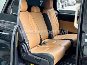 Xe Kia Carnival Premium 2.2D 8S 2024