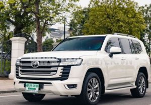 Xe Toyota Land Cruiser 3.5 V6 2025
