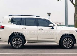Xe Toyota Land Cruiser 3.5 V6 2025