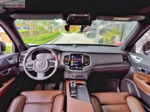 Xe Volvo XC90 Recharge T8 AWD 2021