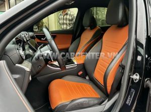 Xe Mercedes Benz C300 AMG 2021