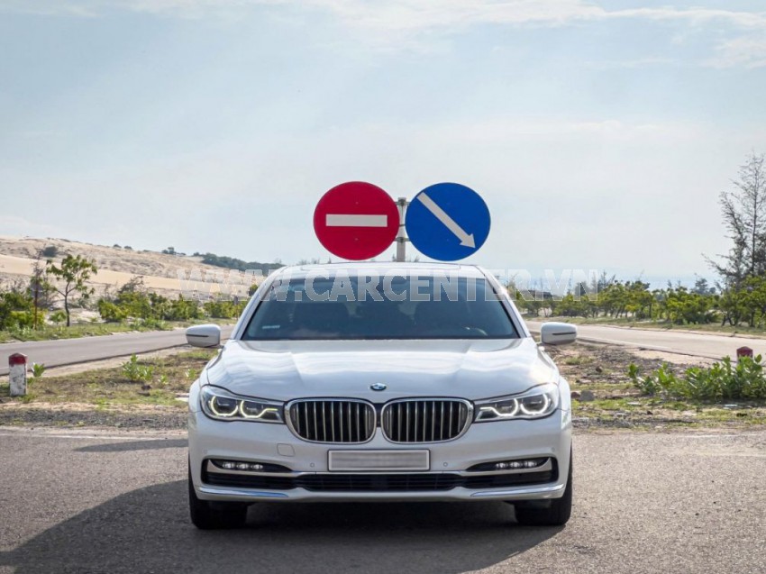 BMW 730Li 2018
