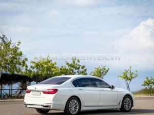 Xe BMW 730Li 2018