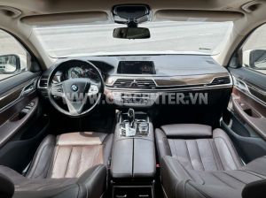 Xe BMW 730Li 2018