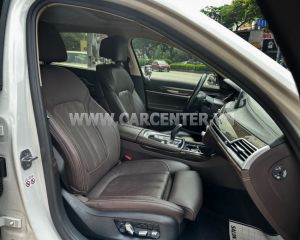 Xe BMW 730Li 2018