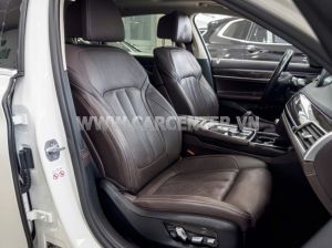 Xe BMW 730Li 2018