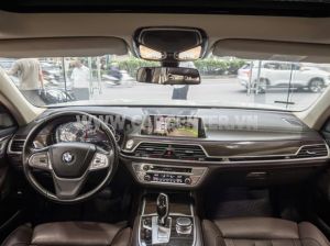 Xe BMW 730Li 2018