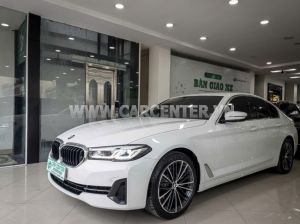 Xe BMW 520i 2023