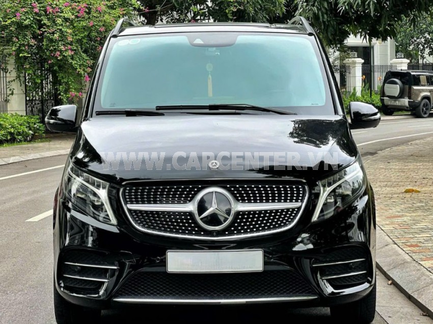 Mercedes Benz V250 AMG
