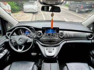 Xe Mercedes Benz V250 AMG 2023