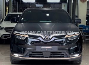Xe VinFast VF8 Lux Plus 2024