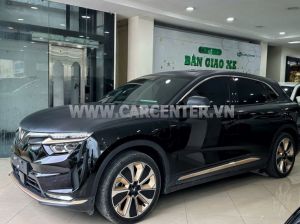 Xe VinFast VF8 Lux Plus 2024