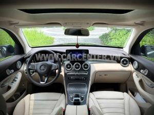 Xe Mercedes Benz GLC 300 4Matic 2017