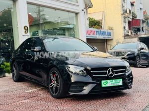 Xe Mercedes Benz E300 AMG 2019