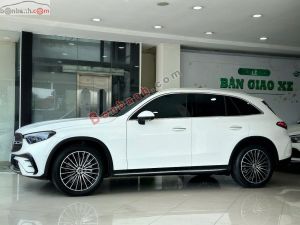 Xe Mercedes Benz GLC 300 4Matic 2023