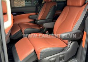 Xe Kia Carnival Premium 2.2D 7S 2023