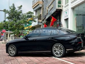 Xe VinFast Lux A 2.0 Base 2.0 AT 2021