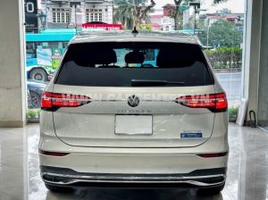 Xe Volkswagen Viloran Luxury 2024