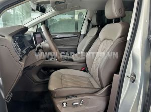 Xe Volkswagen Viloran Luxury 2024
