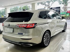 Xe Volkswagen Viloran Luxury 2024