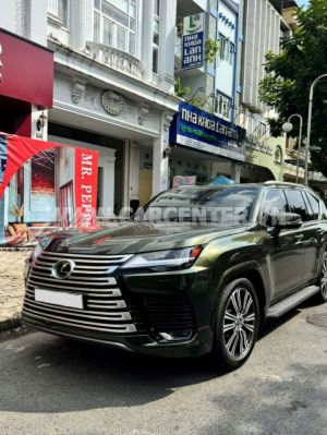 Xe Lexus LX 600 Urban 2025