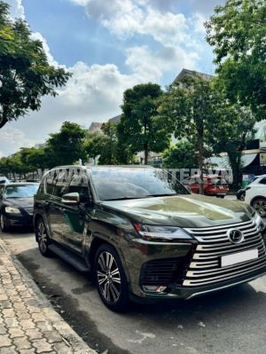 Xe Lexus LX 600 Urban 2025