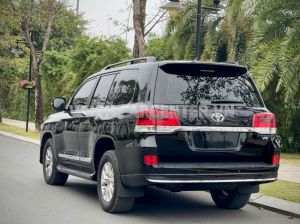 Xe Toyota Land Cruiser 4.6 V8 2019