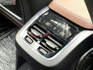 Xe Volvo XC90 Recharge T8 AWD 2021