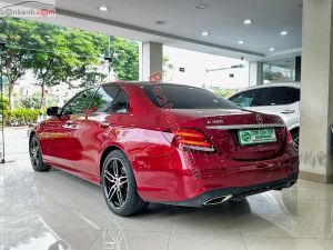 Xe Mercedes Benz E300 AMG 2019