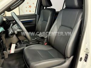 Xe Toyota Hilux Adventure 2.8L 4x4 AT 2024