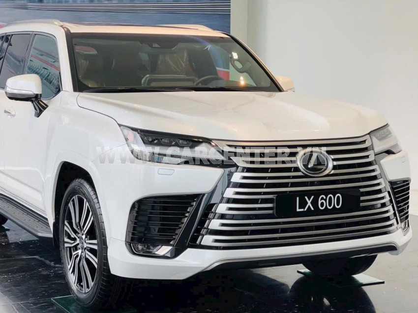 Lexus LX 600 Urban
