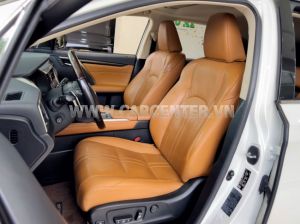 Xe Lexus RX 300 2021