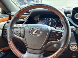 Xe Lexus ES 250 2023