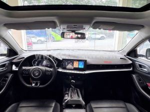 Xe MG 5 Luxury 1.5 AT 2024