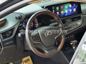 Xe Lexus ES 250 2023