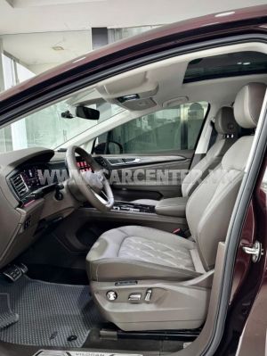 Xe Volkswagen Viloran Luxury 2024