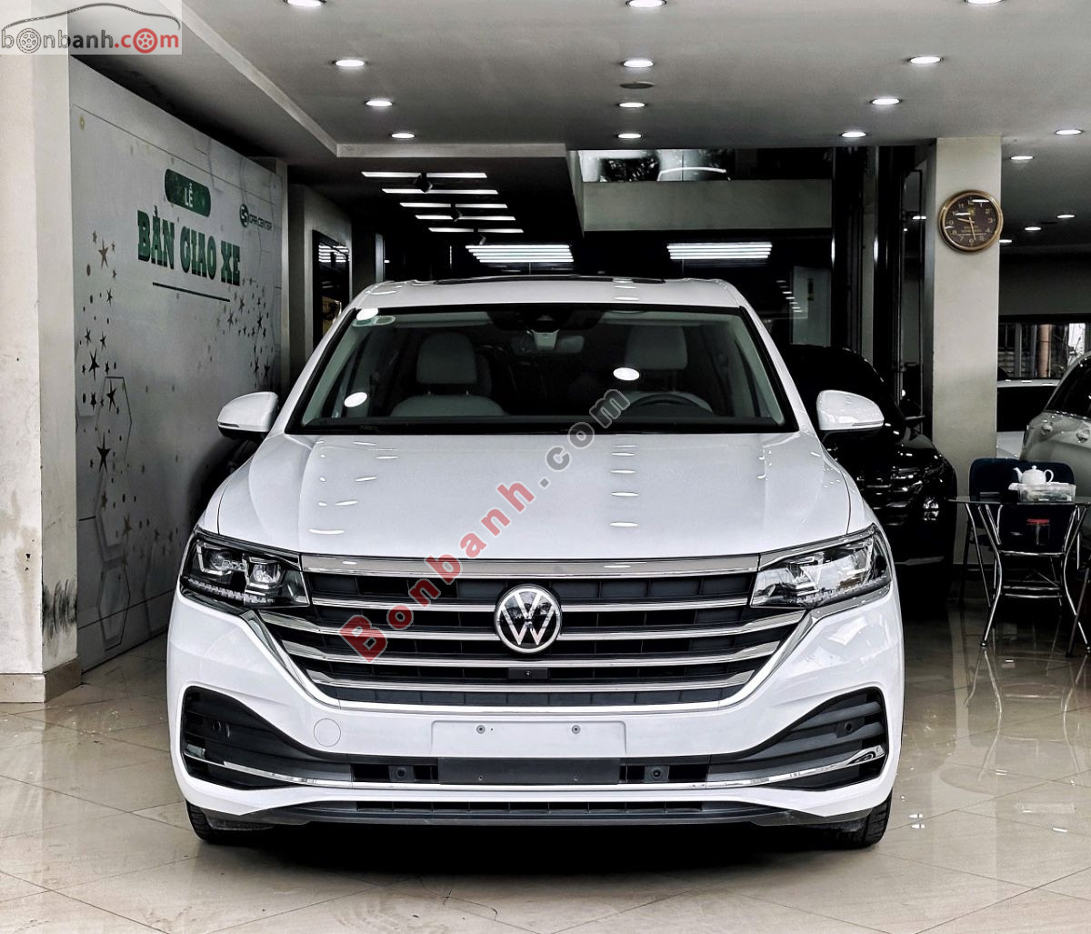 Volkswagen Viloran Premium