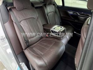 Xe BMW 730Li 2018
