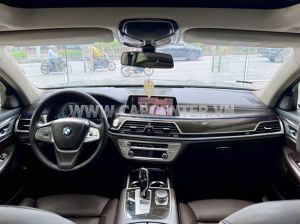 Xe BMW 730Li 2018